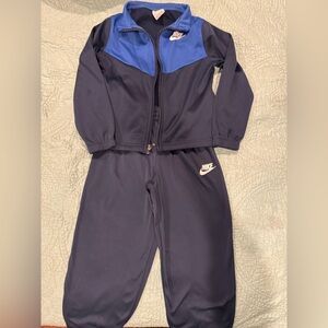 Boys Nike Navy/Blue Tracksuit Set (Jacket + Joggers) Size L 6–7Y